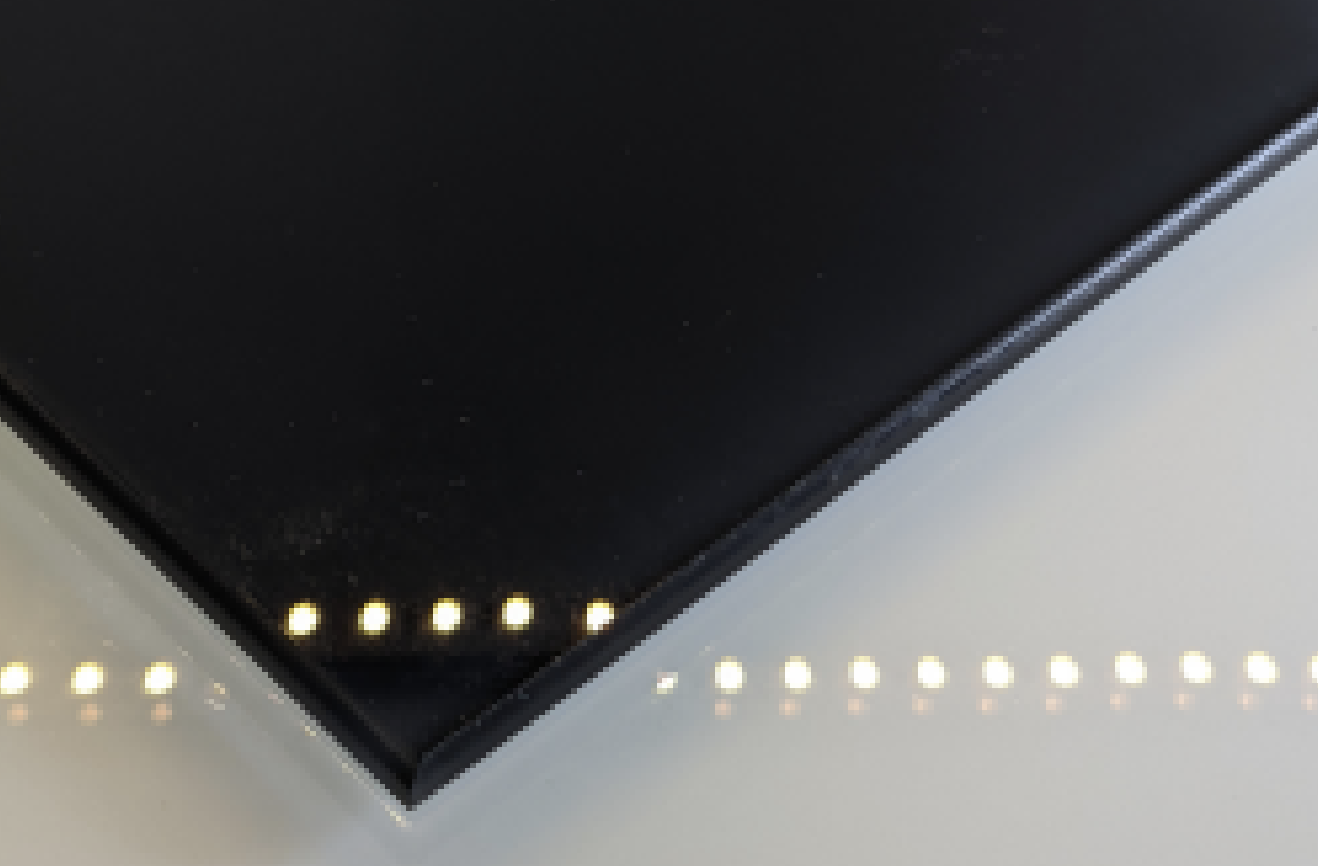 Décolaque gris foncé